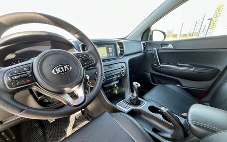 KIA Sportage IV рестайлинг, 2017 год, 1 780 000 рублей, 11 фотография