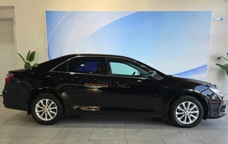 Toyota Camry, 2016 год, 1 999 000 рублей, 4 фотография