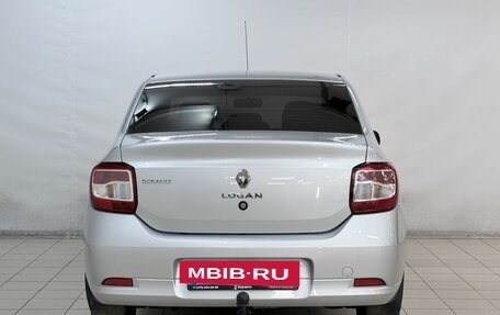 Renault Logan II, 2018 год, 710 000 рублей, 6 фотография