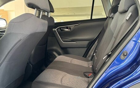 Toyota RAV4, 2021 год, 3 449 000 рублей, 30 фотография