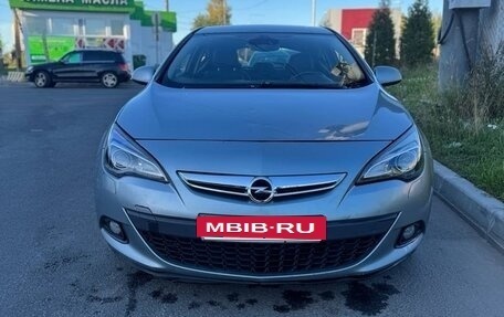 Opel Astra J, 2013 год, 630 000 рублей, 3 фотография