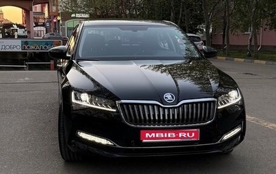 Skoda Superb III рестайлинг, 2025 год, 3 250 000 рублей, 1 фотография