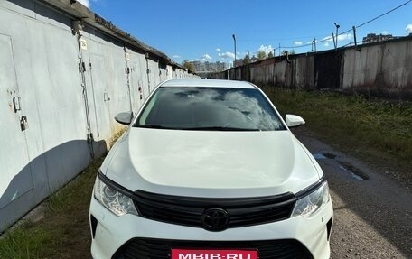 Toyota Camry, 2014 год, 2 100 000 рублей, 1 фотография