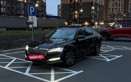 Skoda Superb III рестайлинг, 2025 год, 3 250 000 рублей, 2 фотография