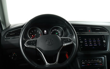 Volkswagen Tiguan II, 2021 год, 2 649 000 рублей, 7 фотография