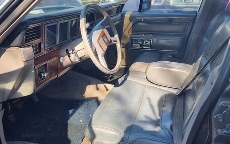 Lincoln Town Car II, 1988 год, 885 000 рублей, 4 фотография