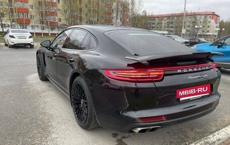 Porsche Panamera II рестайлинг, 2016 год, 5 700 000 рублей, 4 фотография