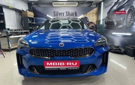 KIA Stinger I, 2018 год, 2 750 000 рублей, 11 фотография