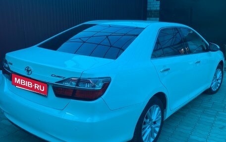 Toyota Camry, 2015 год, 1 400 000 рублей, 4 фотография