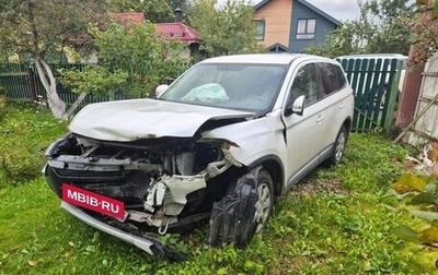 Mitsubishi Outlander III рестайлинг 3, 2018 год, 850 000 рублей, 1 фотография