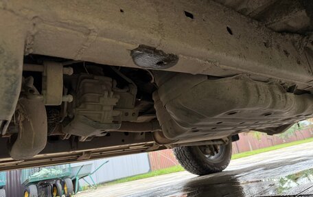Toyota Land Cruiser Prado 120 рестайлинг, 2006 год, 2 850 000 рублей, 18 фотография