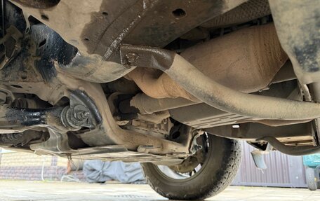 Toyota Land Cruiser Prado 120 рестайлинг, 2006 год, 2 850 000 рублей, 19 фотография