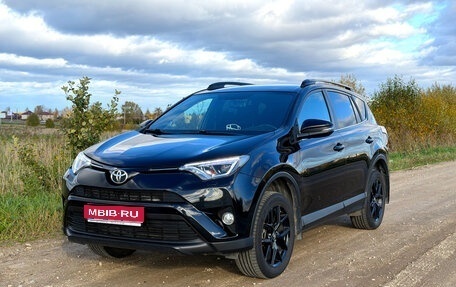 Toyota RAV4, 2019 год, 2 980 000 рублей, 1 фотография