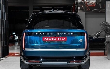 Land Rover Range Rover IV рестайлинг, 2023 год, 18 900 000 рублей, 3 фотография