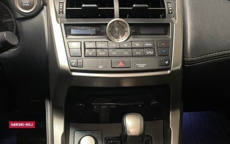 Lexus NX I, 2017 год, 3 000 000 рублей, 13 фотография