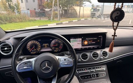 Mercedes-Benz E-Класс, 2018 год, 3 400 000 рублей, 7 фотография