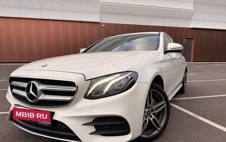 Mercedes-Benz E-Класс, 2018 год, 3 400 000 рублей, 12 фотография