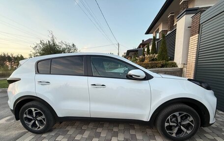 KIA Sportage IV рестайлинг, 2020 год, 2 550 000 рублей, 8 фотография