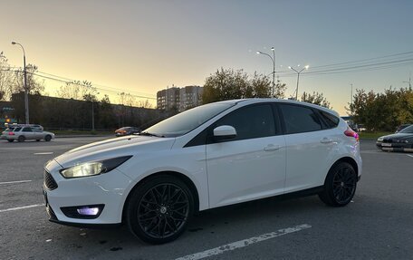 Ford Focus III, 2017 год, 1 350 000 рублей, 2 фотография