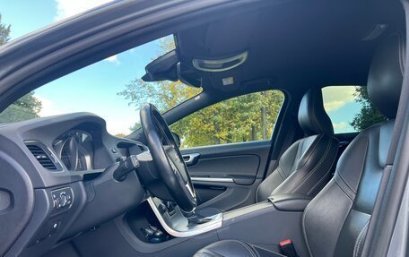 Volvo V60 I, 2018 год, 2 089 000 рублей, 17 фотография