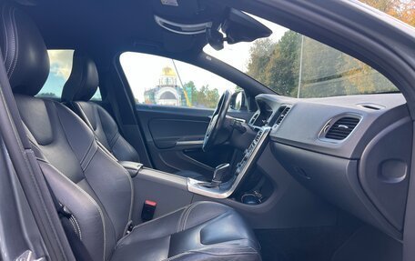 Volvo V60 I, 2018 год, 2 089 000 рублей, 16 фотография