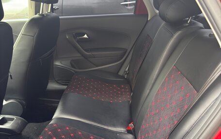 Volkswagen Polo VI (EU Market), 2011 год, 600 000 рублей, 9 фотография