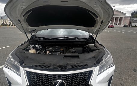 Lexus RX IV рестайлинг, 2019 год, 5 500 000 рублей, 5 фотография