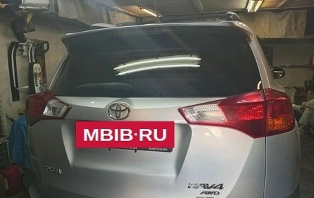 Toyota RAV4, 2013 год, 1 950 000 рублей, 7 фотография