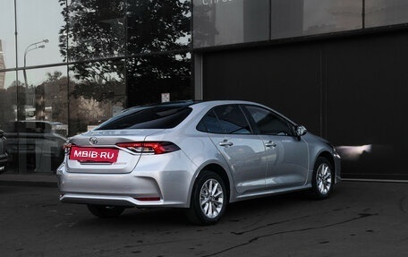 Toyota Corolla, 2022 год, 1 980 000 рублей, 4 фотография