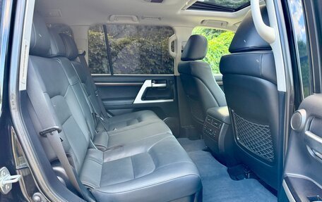 Toyota Land Cruiser 200, 2019 год, 8 100 000 рублей, 6 фотография