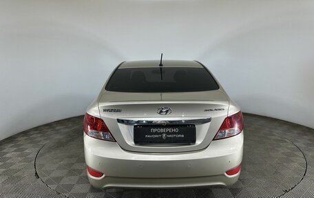 Hyundai Solaris II рестайлинг, 2012 год, 764 000 рублей, 3 фотография
