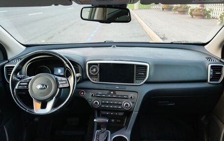 KIA Sportage IV рестайлинг, 2021 год, 2 400 000 рублей, 4 фотография