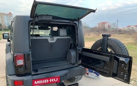 Jeep Wrangler, 2010 год, 2 650 000 рублей, 26 фотография
