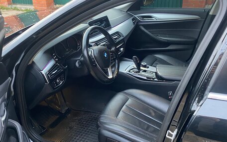 BMW 5 серия, 2018 год, 3 100 000 рублей, 8 фотография