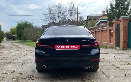 BMW 5 серия, 2018 год, 3 100 000 рублей, 5 фотография