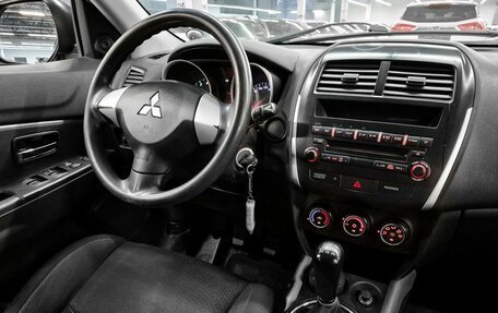 Mitsubishi ASX I рестайлинг, 2010 год, 699 000 рублей, 9 фотография