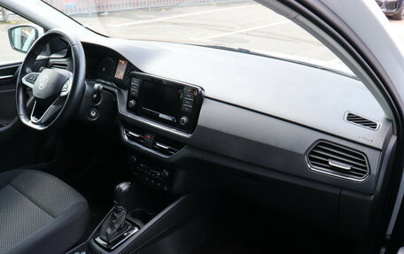 Volkswagen Polo VI (EU Market), 2022 год, 1 865 000 рублей, 8 фотография