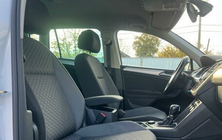 Volkswagen Tiguan II, 2018 год, 2 750 000 рублей, 10 фотография