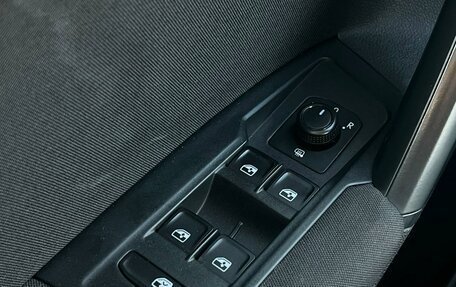 Volkswagen Tiguan II, 2018 год, 2 750 000 рублей, 14 фотография