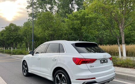 Audi Q3, 2022 год, 2 100 000 рублей, 4 фотография
