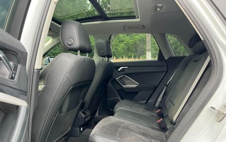 Audi Q3, 2022 год, 2 100 000 рублей, 13 фотография