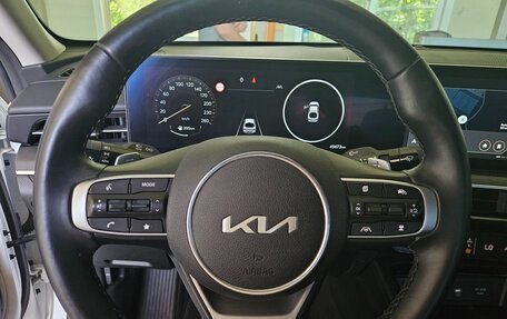KIA K5, 2023 год, 2 100 000 рублей, 6 фотография