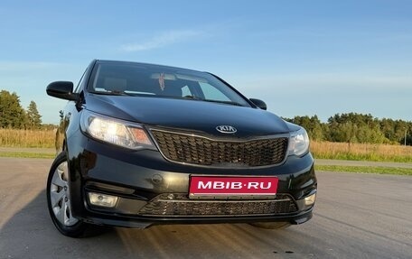 KIA Rio III рестайлинг, 2016 год, 985 000 рублей, 1 фотография