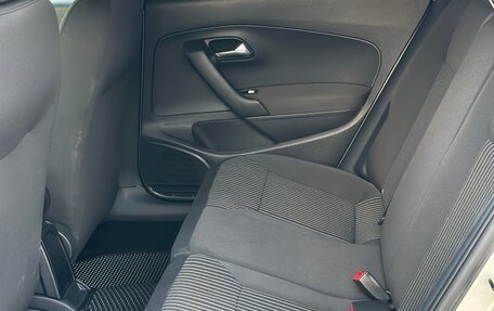 Volkswagen Polo VI (EU Market), 2011 год, 780 000 рублей, 17 фотография