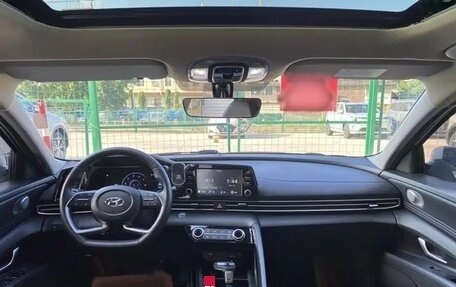 Hyundai Elantra, 2022 год, 1 607 007 рублей, 19 фотография