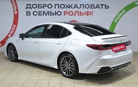 Toyota Camry, 2025 год, 4 000 000 рублей, 6 фотография