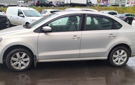 Volkswagen Polo VI (EU Market), 2010 год, 600 000 рублей, 2 фотография