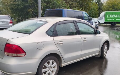 Volkswagen Polo VI (EU Market), 2010 год, 600 000 рублей, 4 фотография