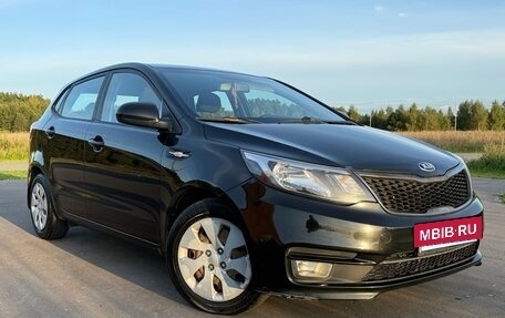 KIA Rio III рестайлинг, 2016 год, 985 000 рублей, 6 фотография