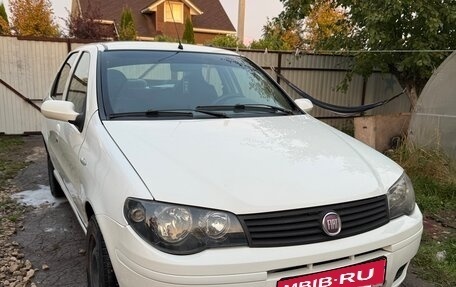 Fiat Albea I рестайлинг, 2010 год, 200 000 рублей, 2 фотография